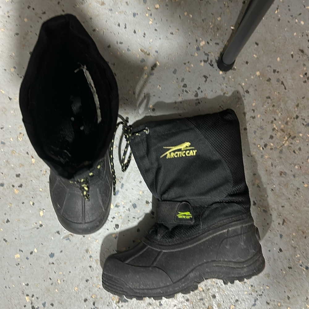 Kids winter boots